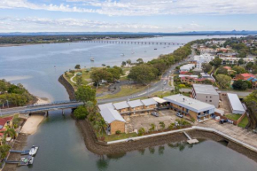 Bribie Waterways Motel